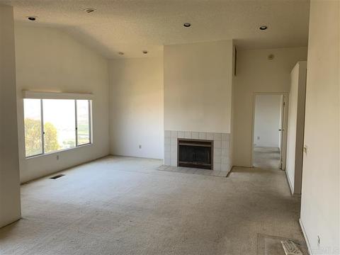 1631 San Bernardino Ave, Spring Valley, CA 91977 photo 2
