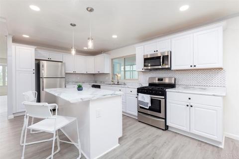 289 Picnic View Ln, Oceanside, CA 92056 photo 2