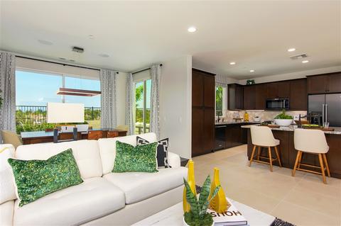 1190 Via Candelas, Oceanside, CA 92056 photo 4