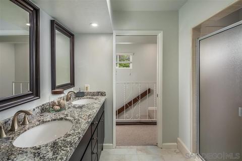6073 Avenida Chamnez, La Jolla, CA 92037 photo 19