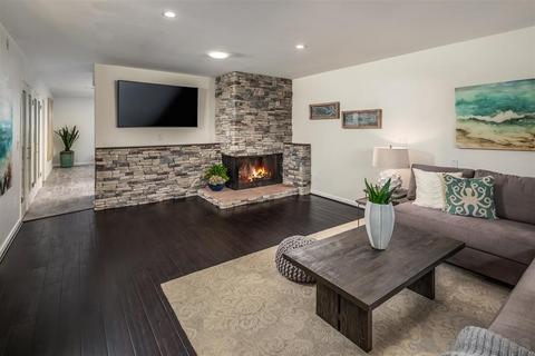 6073 Avenida Chamnez, La Jolla, CA 92037 photo 13