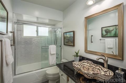 6073 Avenida Chamnez, La Jolla, CA 92037 photo 16