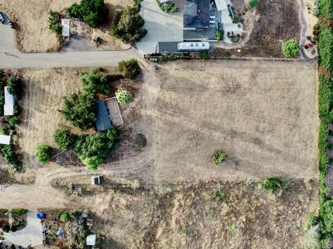 1369 Bird Haven Ln, Fallbrook, CA 92028 photo 2