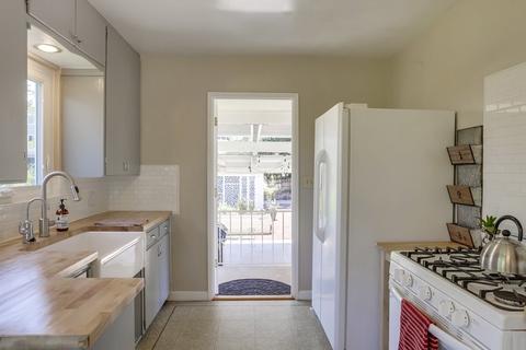 643 S Tulip St, Escondido, CA 92025 photo 11