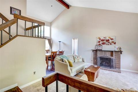 10284 Moorpark St, Spring Valley, CA 91978 photo 4