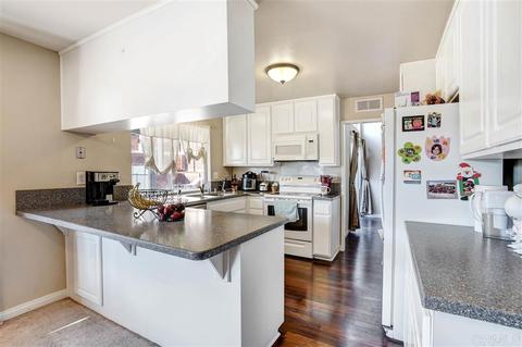 10284 Moorpark St, Spring Valley, CA 91978 photo 11