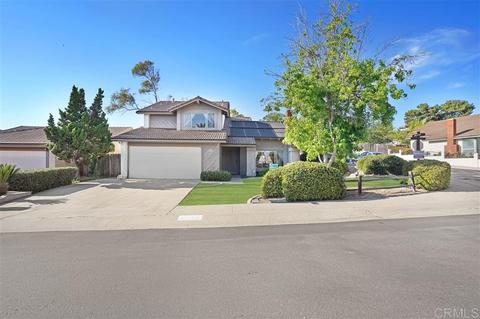 10284 Moorpark St, Spring Valley, CA 91978 photo 2