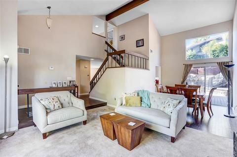 10284 Moorpark St, Spring Valley, CA 91978 photo 5