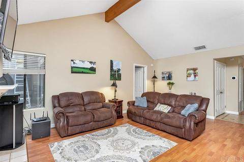 319 Pennyroyal Way, Oceanside, CA 92057 photo 10