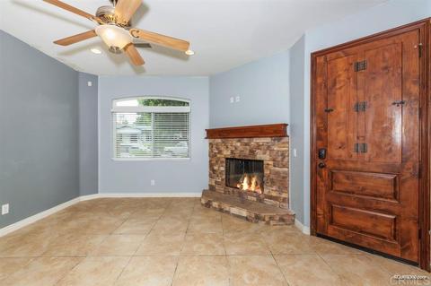 105 S Ditmar St, Oceanside, CA 92054 photo 4