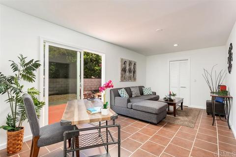 2314 Royal Crest Dr, Escondido, CA 92025 photo 9