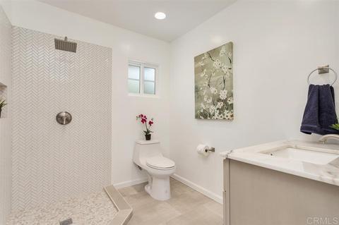 2314 Royal Crest Dr, Escondido, CA 92025 photo 14