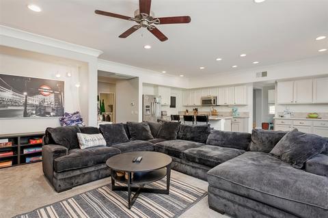 1039 Greenway Rd, Oceanside, CA 92057 photo 9
