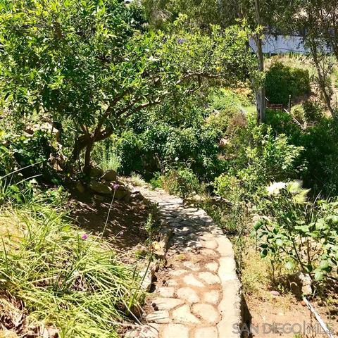 9493 Ridgecrest Dr, La Mesa, CA 91941 photo 23