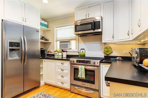 4747 Dauer Ave, La Mesa, CA 91942 photo 4