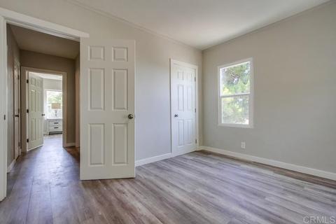 7930 Hillside Dr, La Mesa, CA 91942 photo 18