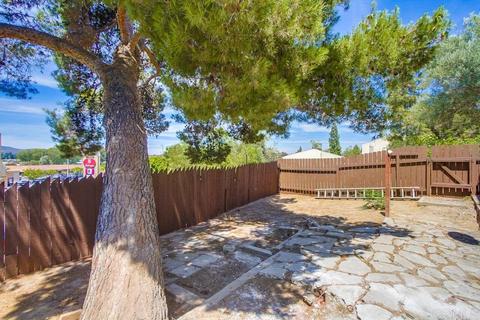 7930 Hillside Dr, La Mesa, CA 91942 photo 22