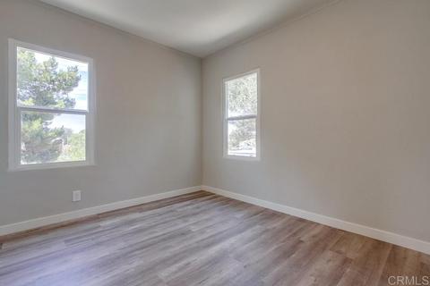 7930 Hillside Dr, La Mesa, CA 91942 photo 17