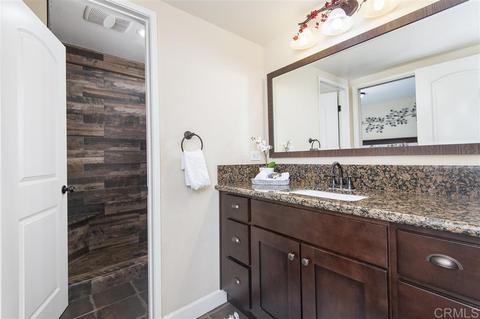 1075 Shadowridge Dr #61, Vista, CA 92081 photo 13