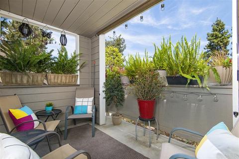 1075 Shadowridge Dr #61, Vista, CA 92081 photo 18