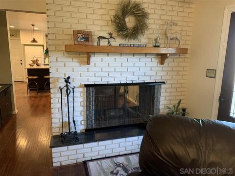 8586 Almond Cir, Lakeside, CA 92040 photo 12