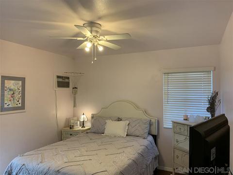 8586 Almond Cir, Lakeside, CA 92040 photo 17