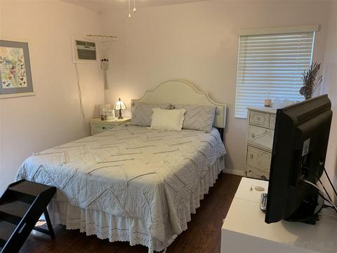 8586 Almond Cir, Lakeside, CA 92040 photo 25