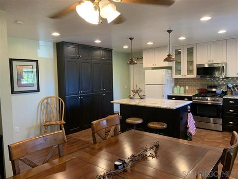 8586 Almond Cir, Lakeside, CA 92040 photo 21