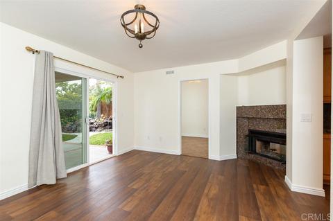 1889 Avenida Segovia, Oceanside, CA 92056 photo 5
