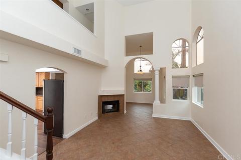 1889 Avenida Segovia, Oceanside, CA 92056 photo 6