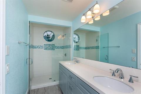 1889 Avenida Segovia, Oceanside, CA 92056 photo 19