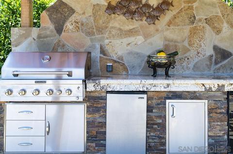 6711 Blue Point Dr, Carlsbad, CA 92011 photo 7