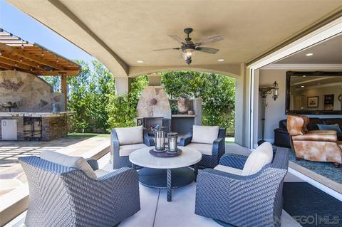 6711 Blue Point Dr, Carlsbad, CA 92011 photo 8