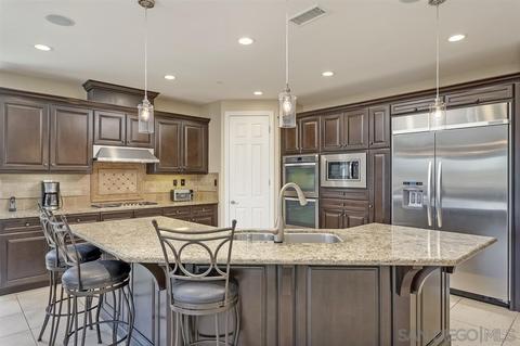 1122 Village Dr, Oceanside, CA 92057 photo 5