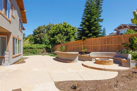 1935 Ivy Rd, Oceanside, CA 92054 photo 4