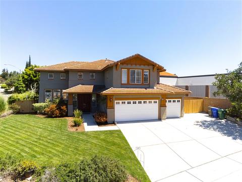 1935 Ivy Rd, Oceanside, CA 92054 photo 1