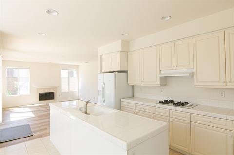 1935 Ivy Rd, Oceanside, CA 92054 photo 10