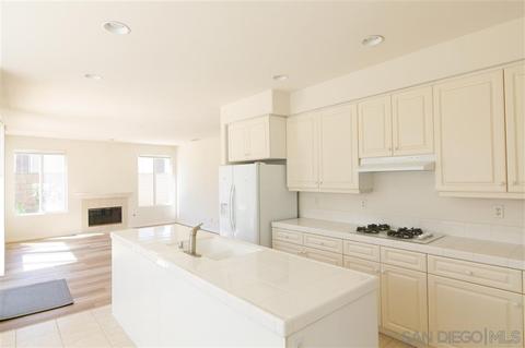 1935 Ivy Rd, Oceanside, CA 92054 photo 14