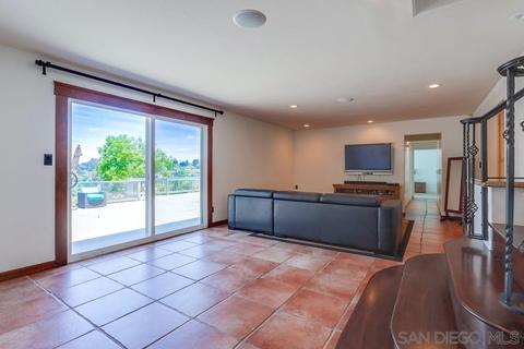 4467 Mayapan, La Mesa, CA 91941 photo 8