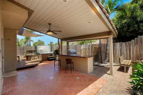 1040 Gallery Dr, Oceanside, CA 92057 photo 22