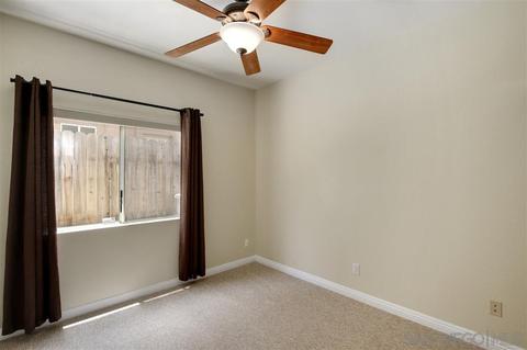 1040 Gallery Dr, Oceanside, CA 92057 photo 13
