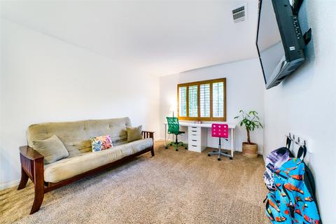 7739 Corte Promenade, Carlsbad, CA 92009 photo 12