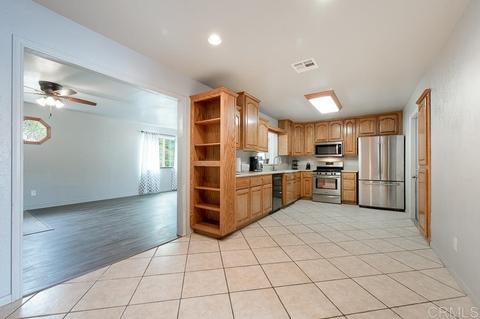 10155 Strathmore Dr, Santee, CA 92071 photo 5