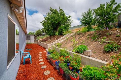 10155 Strathmore Dr, Santee, CA 92071 photo 20