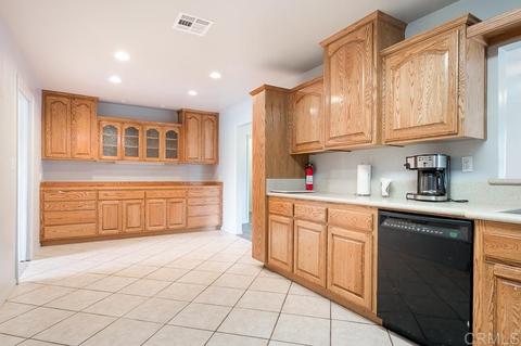 10155 Strathmore Dr, Santee, CA 92071 photo 8