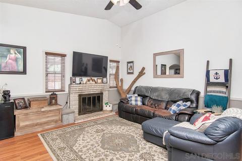10156 E Glendon Cir, Santee, CA 92071 photo 6