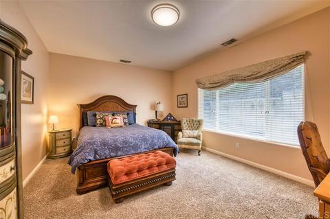 1062 Chestnut Dr, Escondido, CA 92025 photo 10