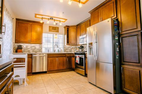 101 River Rock Ct, Santee, CA 92071 photo 3