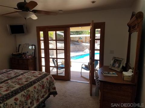 11668 Oak Creek Dr, Lakeside, CA 92040 photo 5