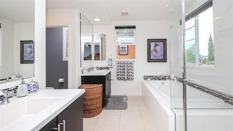 6424 Jasper Way, Carlsbad, CA 92009 photo 16